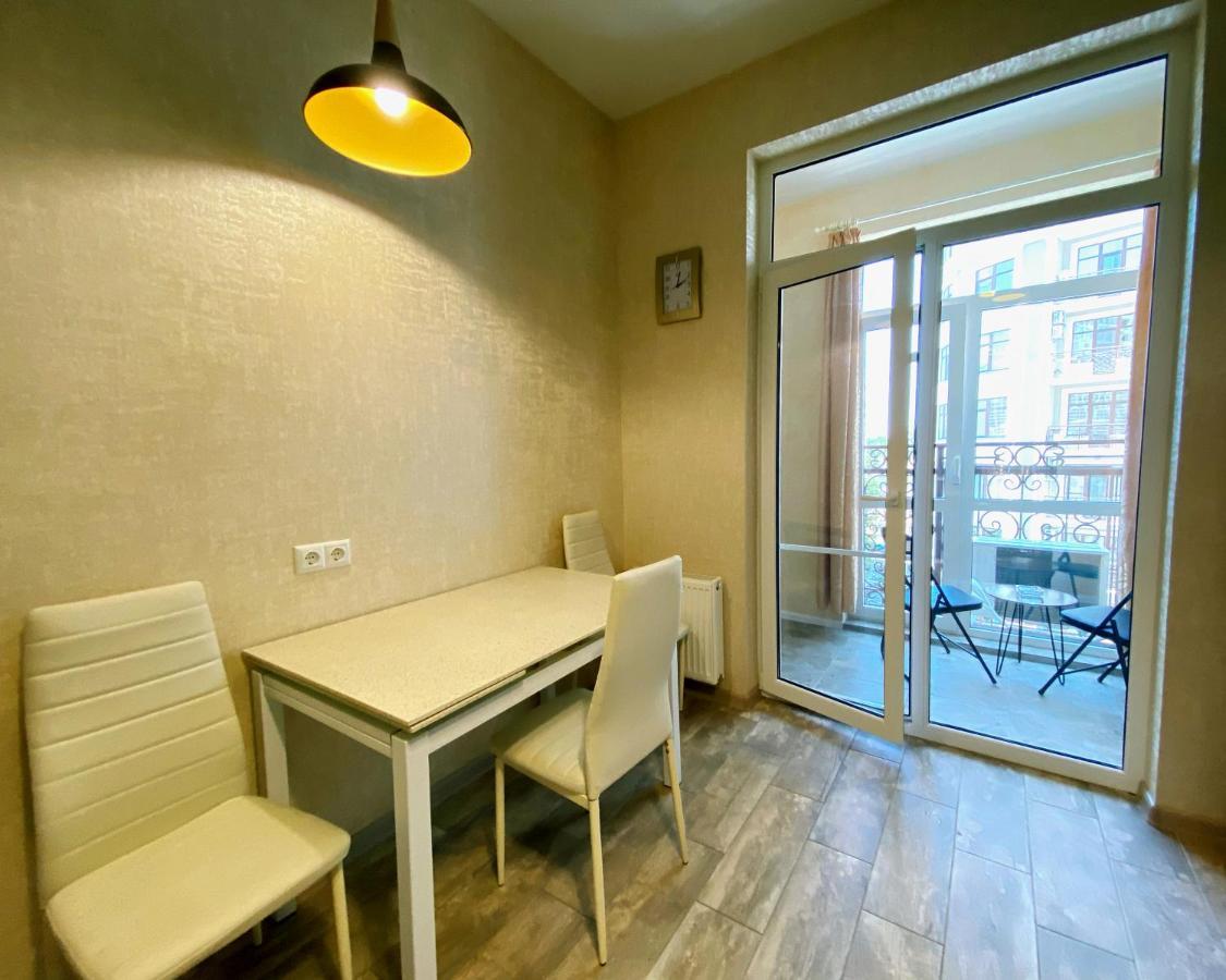 Italian Boulevard Modern Apartment Οδησσός Εξωτερικό φωτογραφία