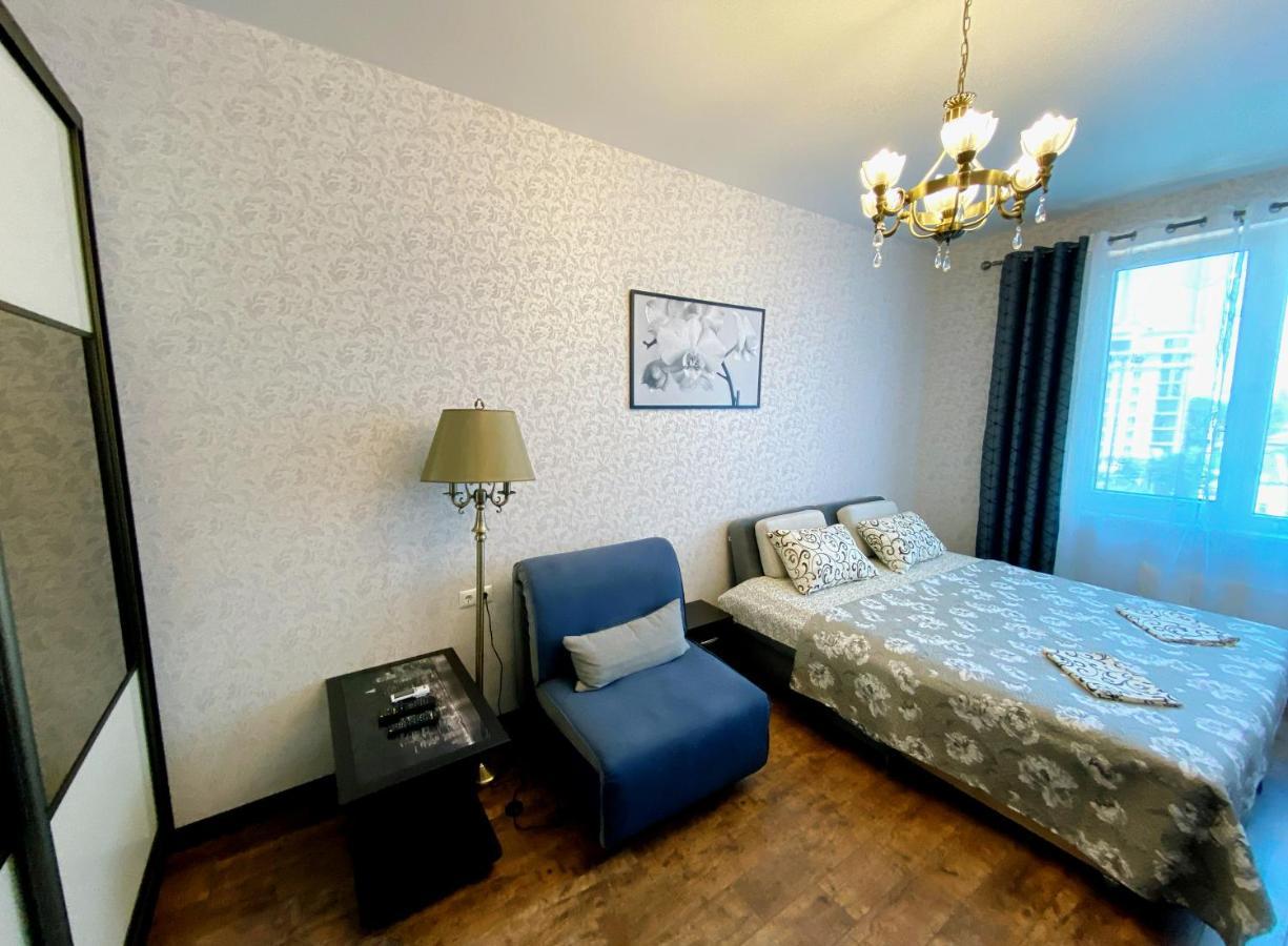Italian Boulevard Modern Apartment Οδησσός Εξωτερικό φωτογραφία